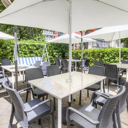 Taunus - Vista Mare Hotel Riccione