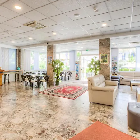 Hotel Taunus - Vista Mare Riccione