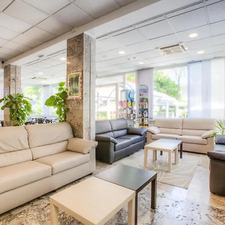 Taunus - Vista Mare Riccione